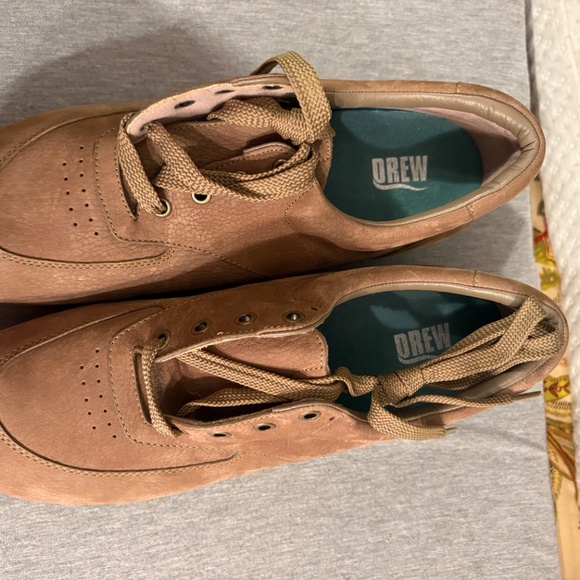 Drew Therapeutic Shoes main image 5